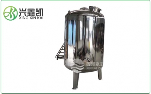 不銹鋼過濾器在工業(yè)水處理中還有哪些優(yōu)勢